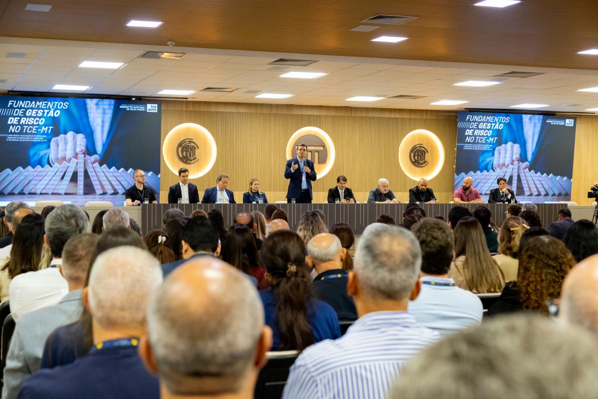 TCE-MT realiza capacitação de servidores sobre gestão de risco