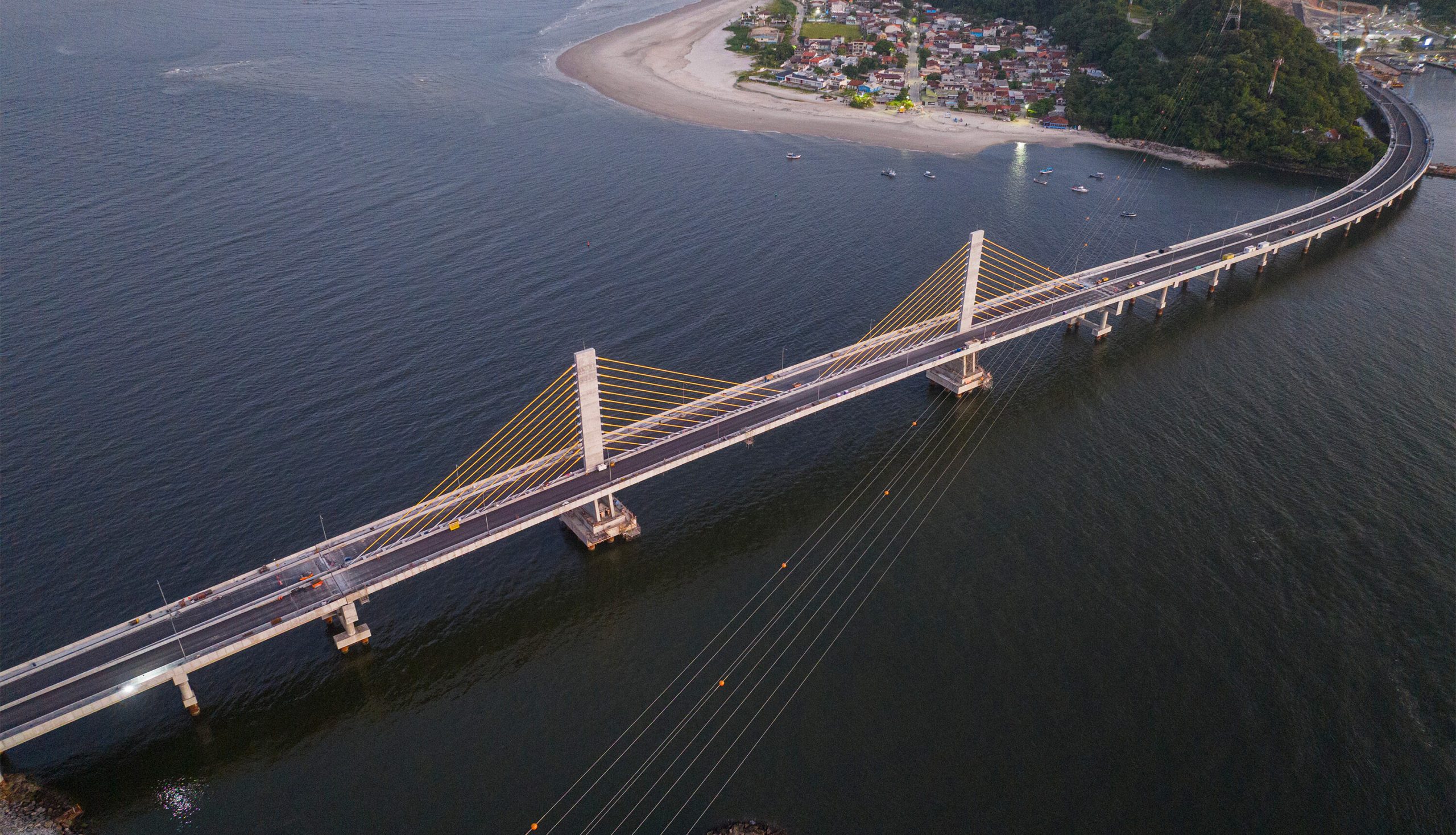 Megaobra de R$ 400 milhões transforma a 3° maior ponte do Brasil e reduz viagem de meia hora para apenas 2 min