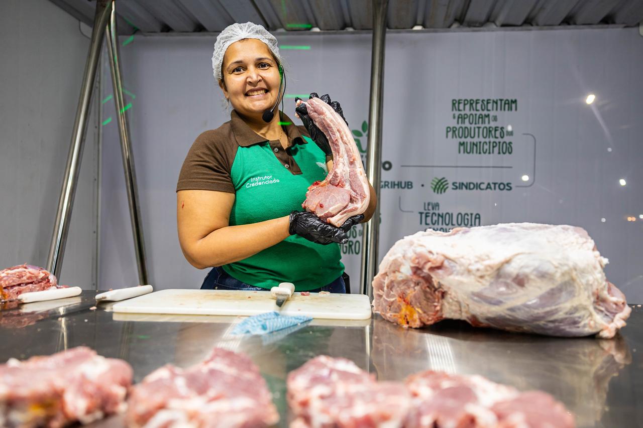 Sistema Famato | Sistema Famato leva Vitrine Sabores do Agro a exposições em Santo Antônio do Leste e Santa Cruz do Xingu