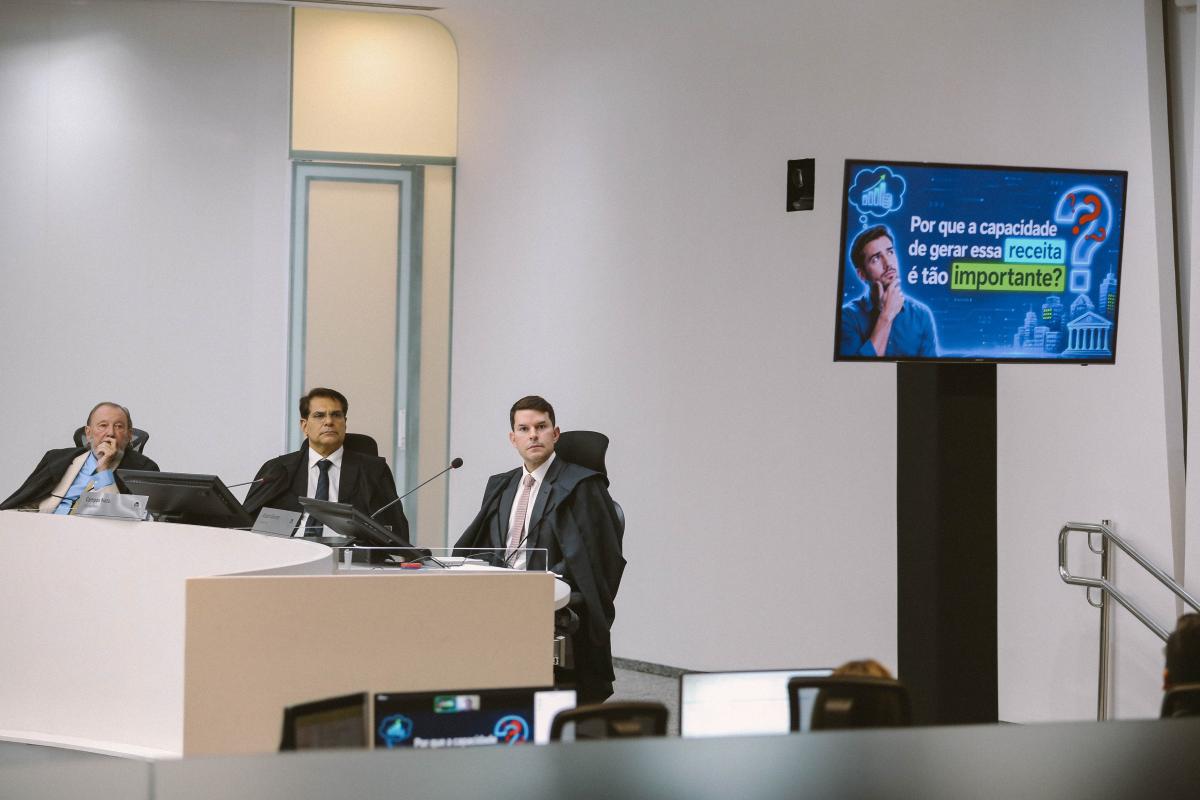 Estudo inédito relatado pelo conselheiro Alisson Alencar revela realidade fiscal de 25 municípios mato-grossenses