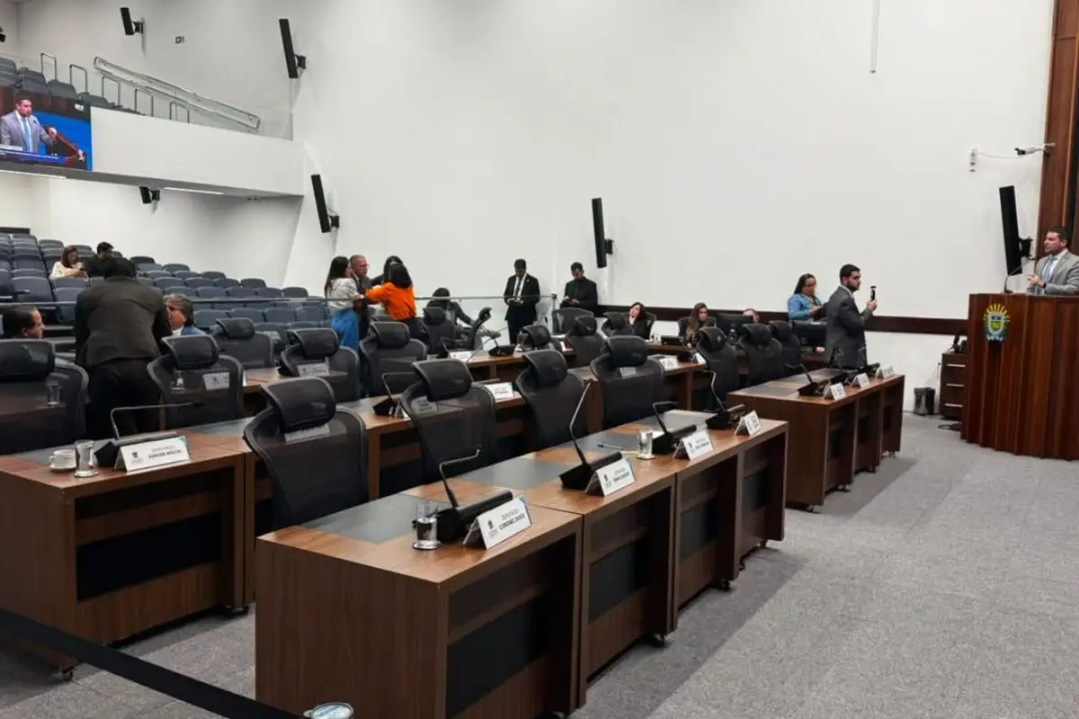 A 115 dias das eleições, cadeiras vazias marcam sessões na Alems