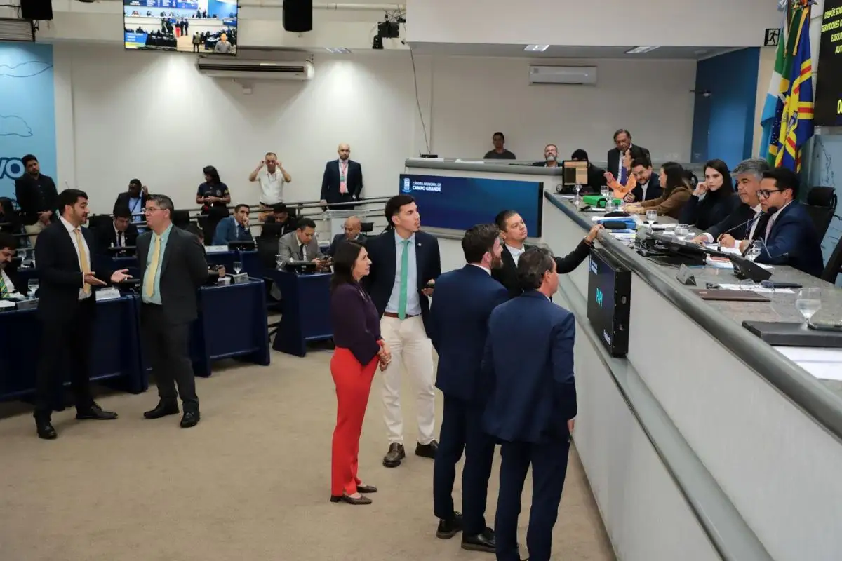 Reajuste parcelado para servidores de Campo Grande é aprovado