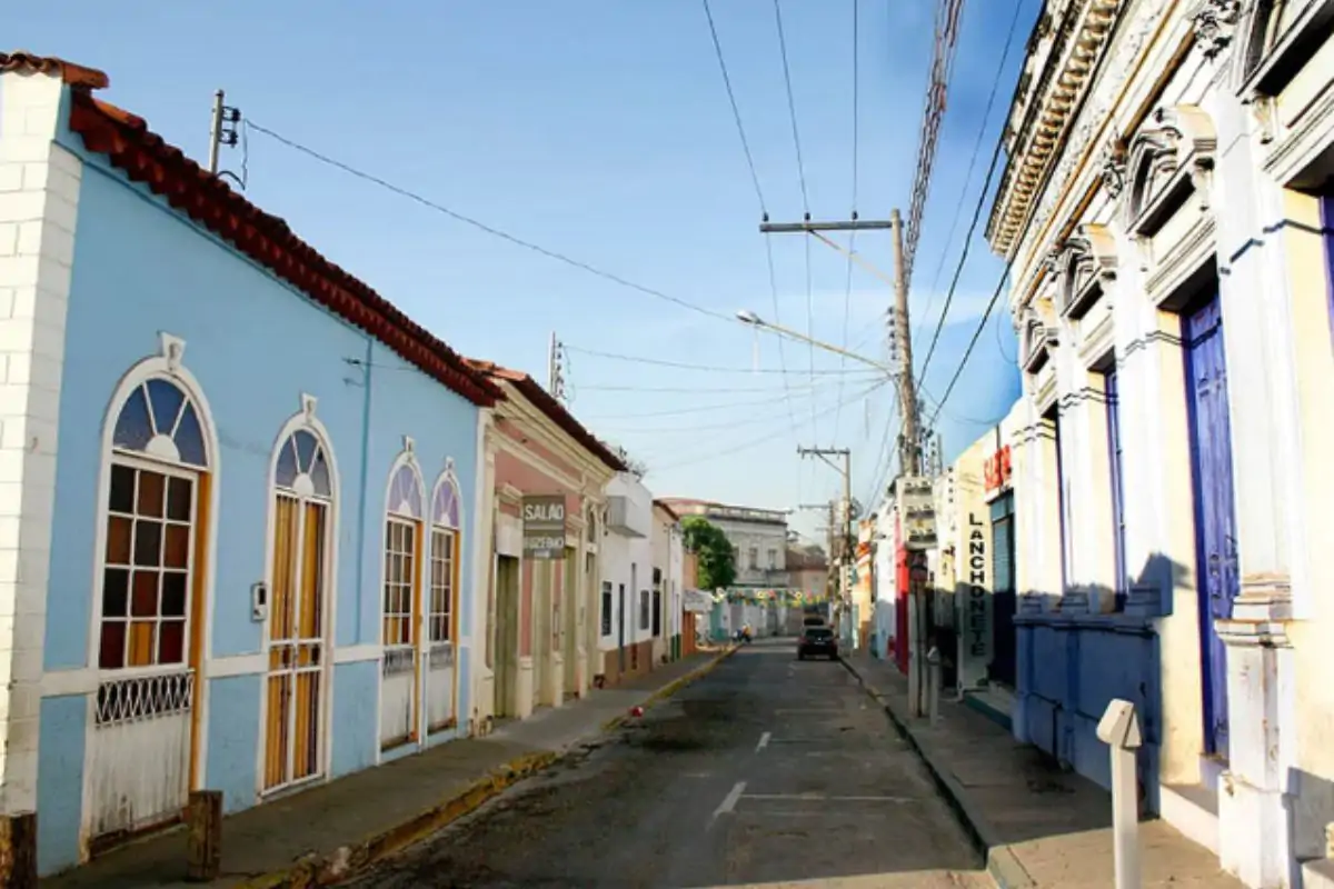 Projeto zera ICMS por 5 anos no Centro Histórico e reduz 50% do IPVA comercial