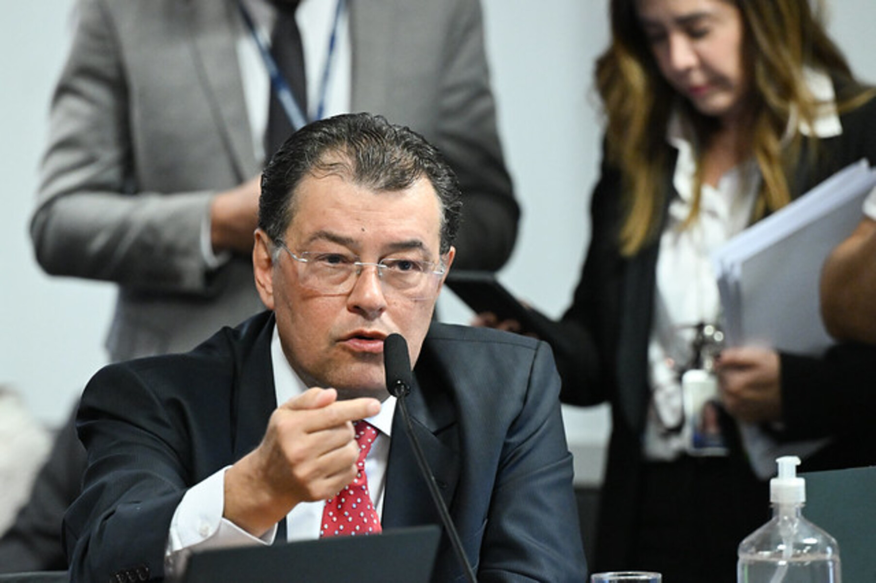 Senado aprova projeto que obriga presidente da CVM a prestar contas semestralmente