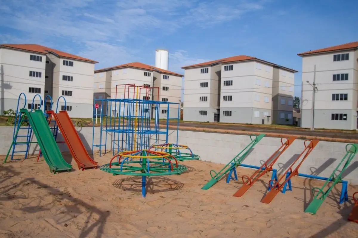 Mães de crianças com deficiência terão prioridade em programas de habitação popular