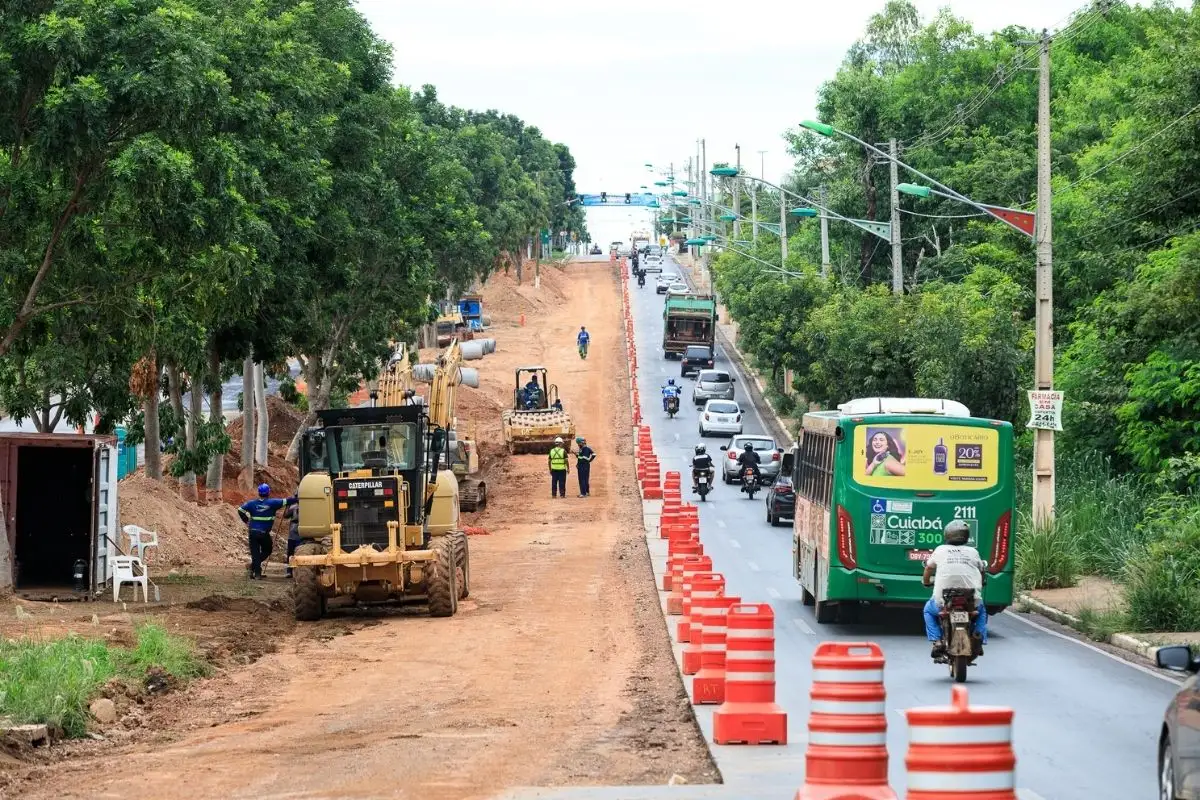 Sinfra terá 5 dias para explicar dispensas de licitações em contratações do BRT