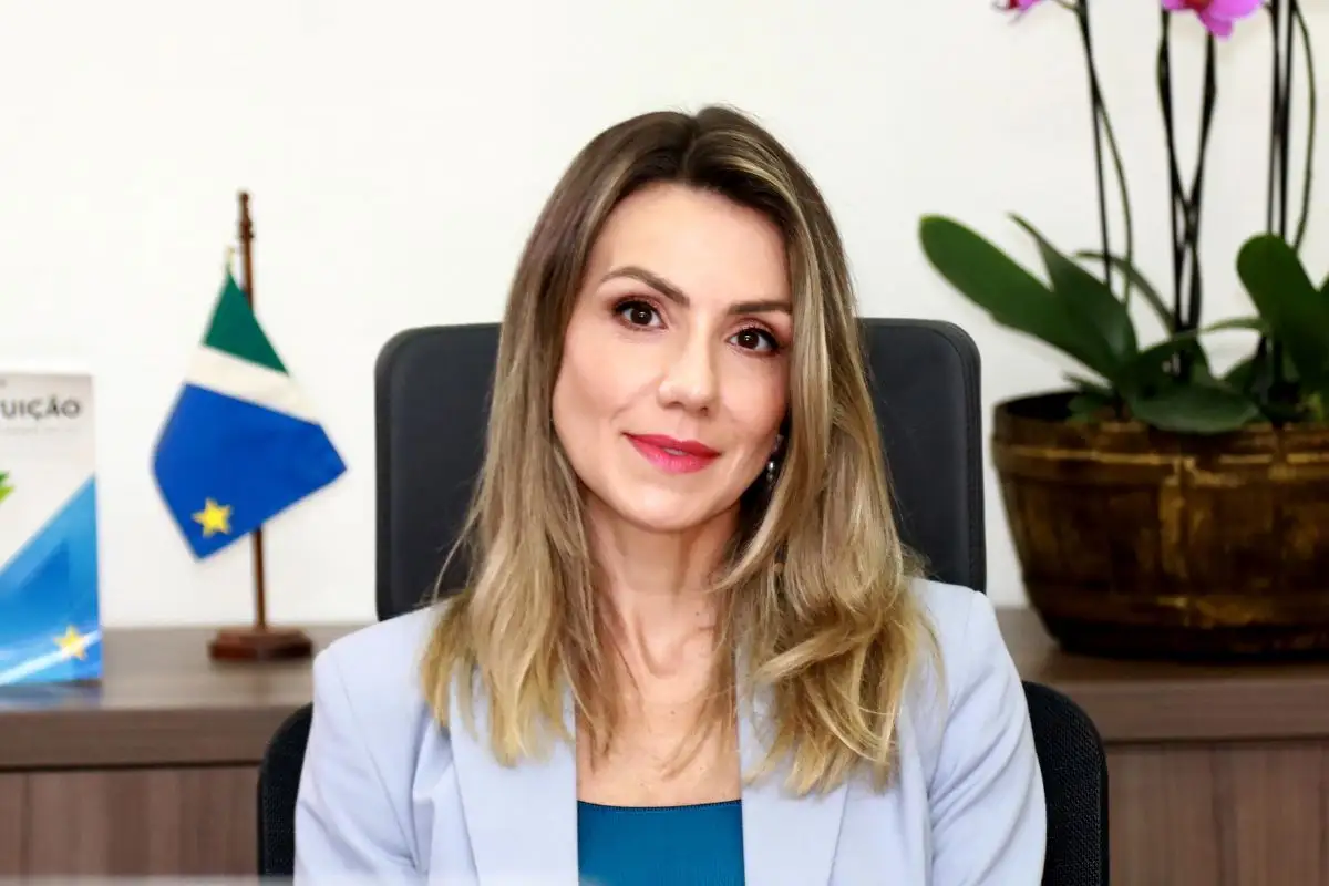 Riedel nomeia ex-Procuradora-Geral do Estado como desembargadora do TJMS