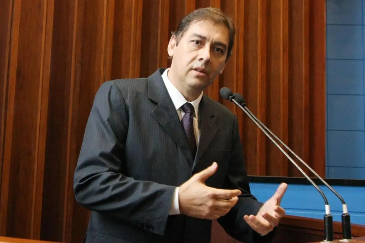 ALEMS decreta luto oficial de três dias pela morte de Alcides Bernal