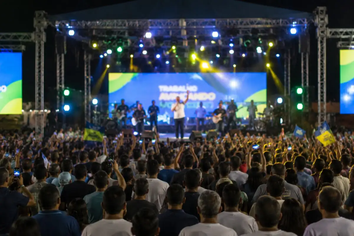 Pré-candidatos e partidos devem seguir série de regras eleitorais a partir deste sábado; veja o que muda