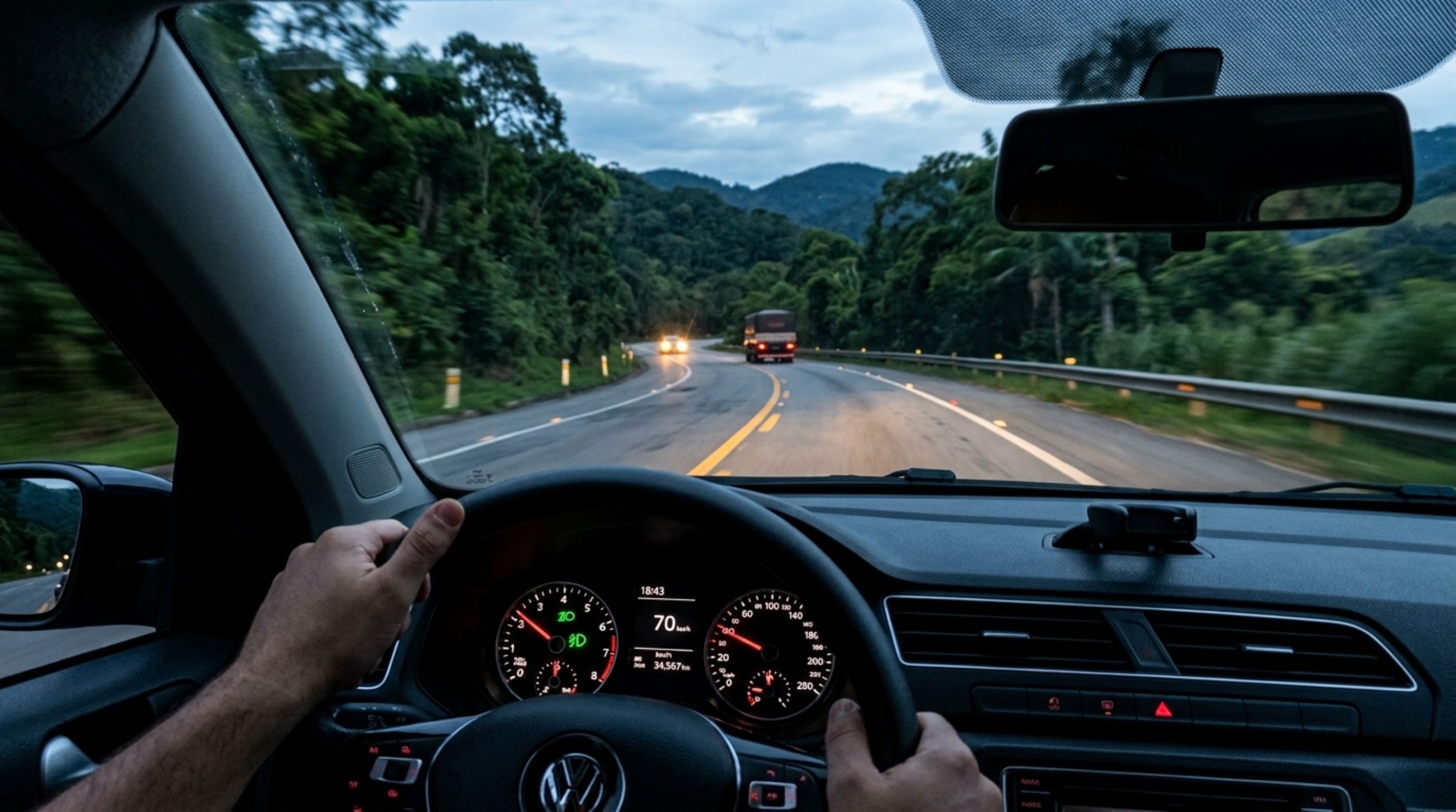 Motoristas que trafegam com essa função desligada na rodovia precisam conhecer o art. 250 do CTB