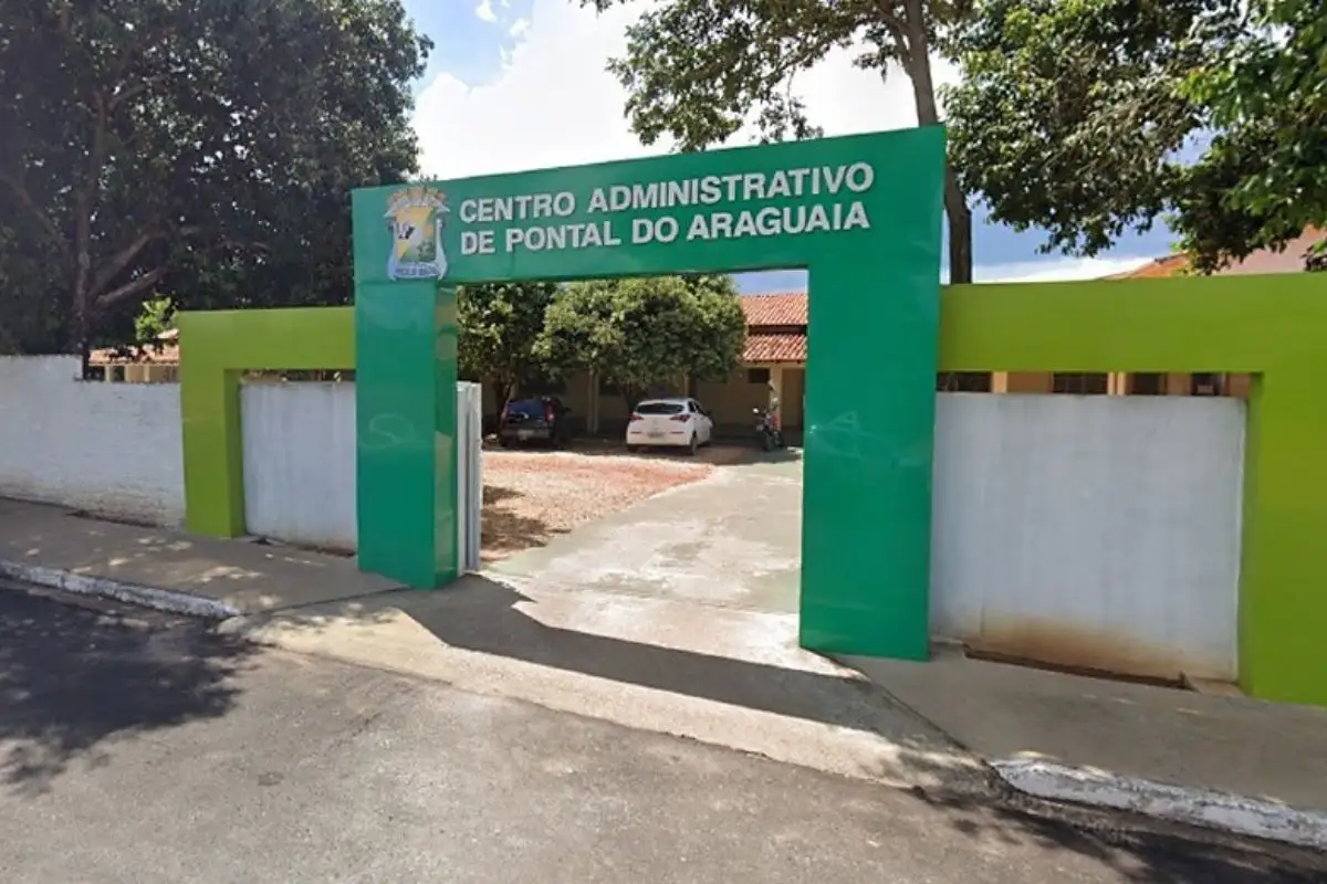 Contratação de empresa para obras de asfalto é contestada em Pontal do Araguaia