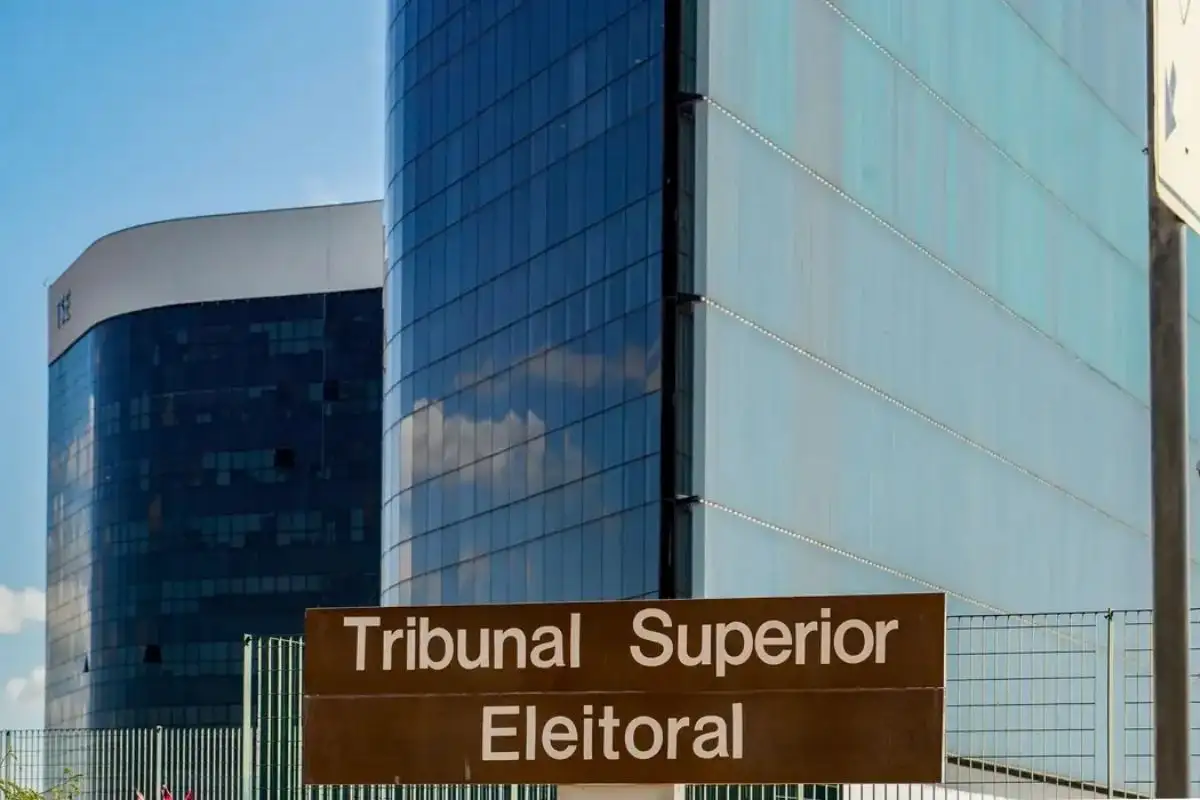 TSE divulga limite de gastos e fundo eleitoral de R$ 4,9 bilhões para eleições de 2026