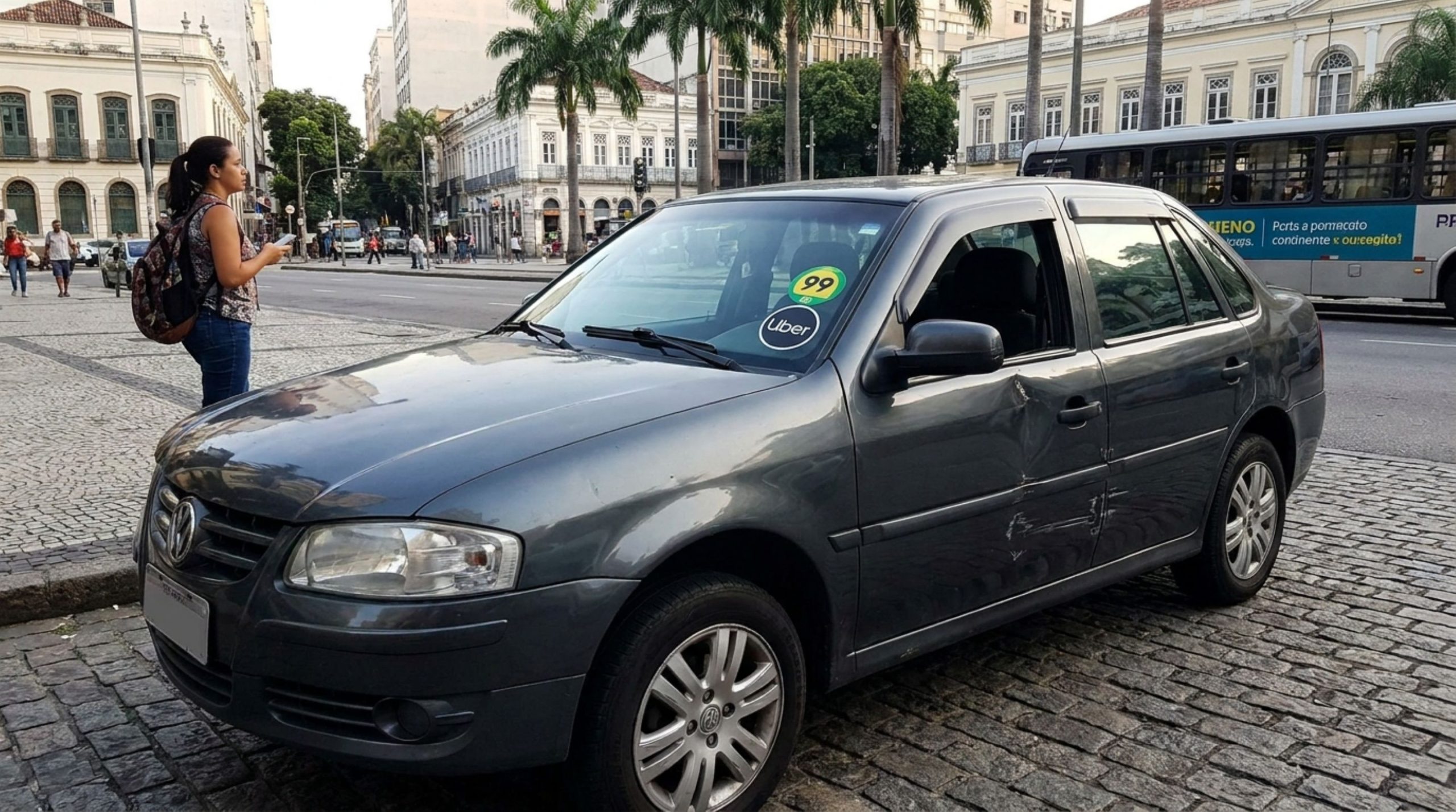 Motorista começa a trabalhar por aplicativo, bate o carro durante uma corrida e seguradora questiona o sinistro porque o uso comercial não constava na apólice, embora o cadastro fosse recente