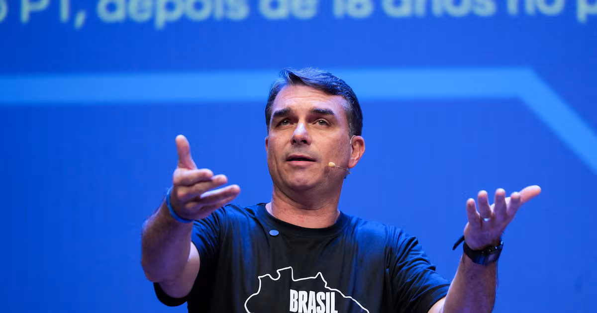 Flavio Bolsonaro e os primeiros sinais de sua cristianização