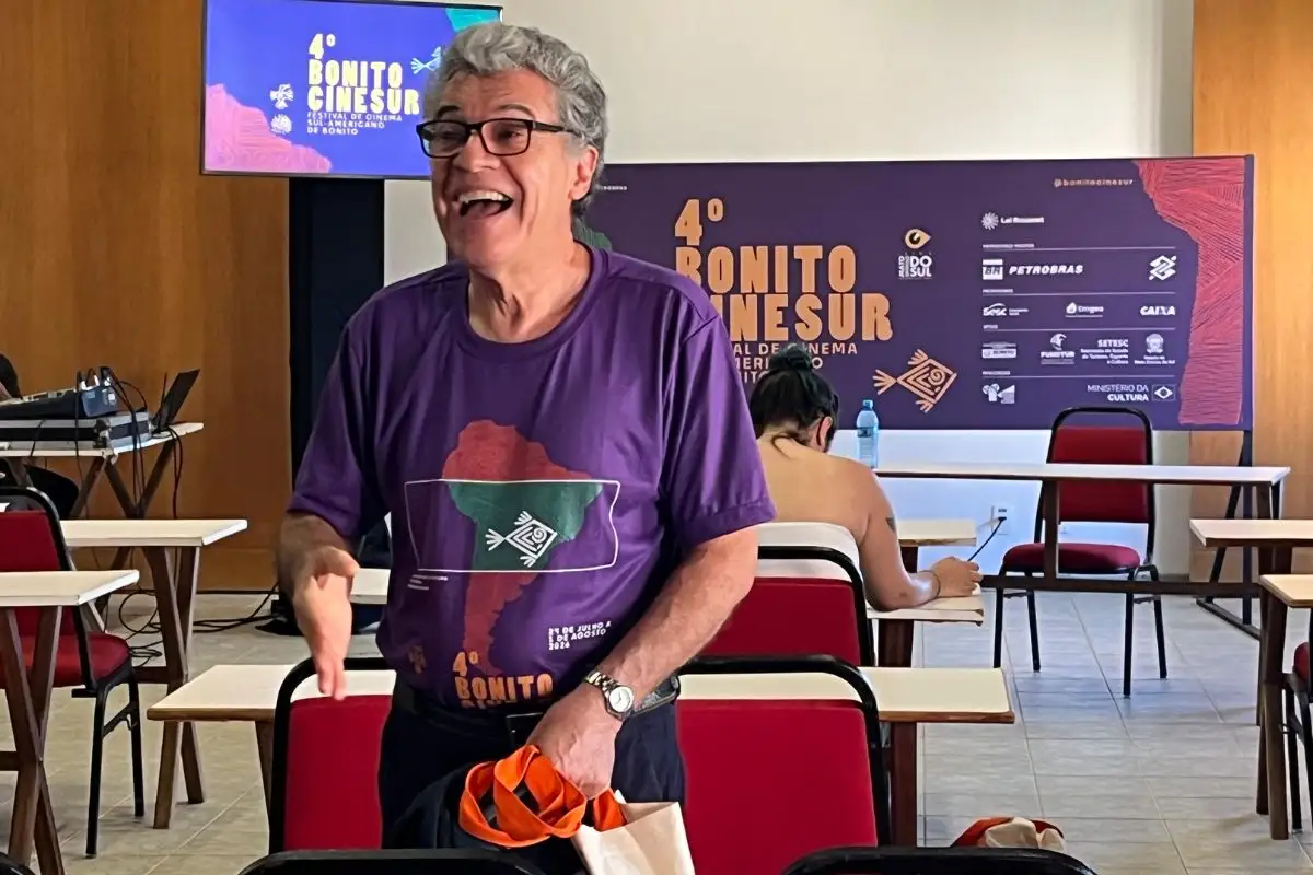 Paulo Betti se encanta com águas cristalinas e diz que vai voltar a MS: “Bonito entrega mais do que promete”