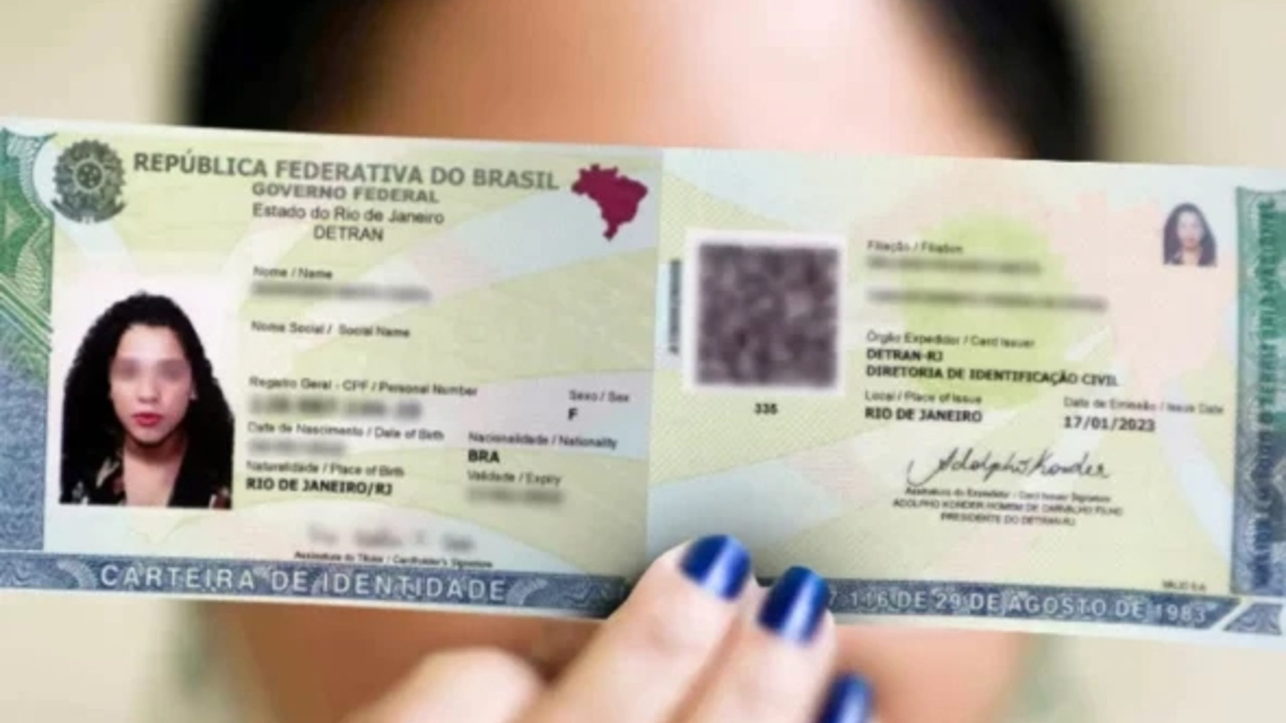 Documento para pessoas com 60 anos ou mais facilita benefícios em viagens, mas idade, renda e cadastro definem quem pode utilizá-lo