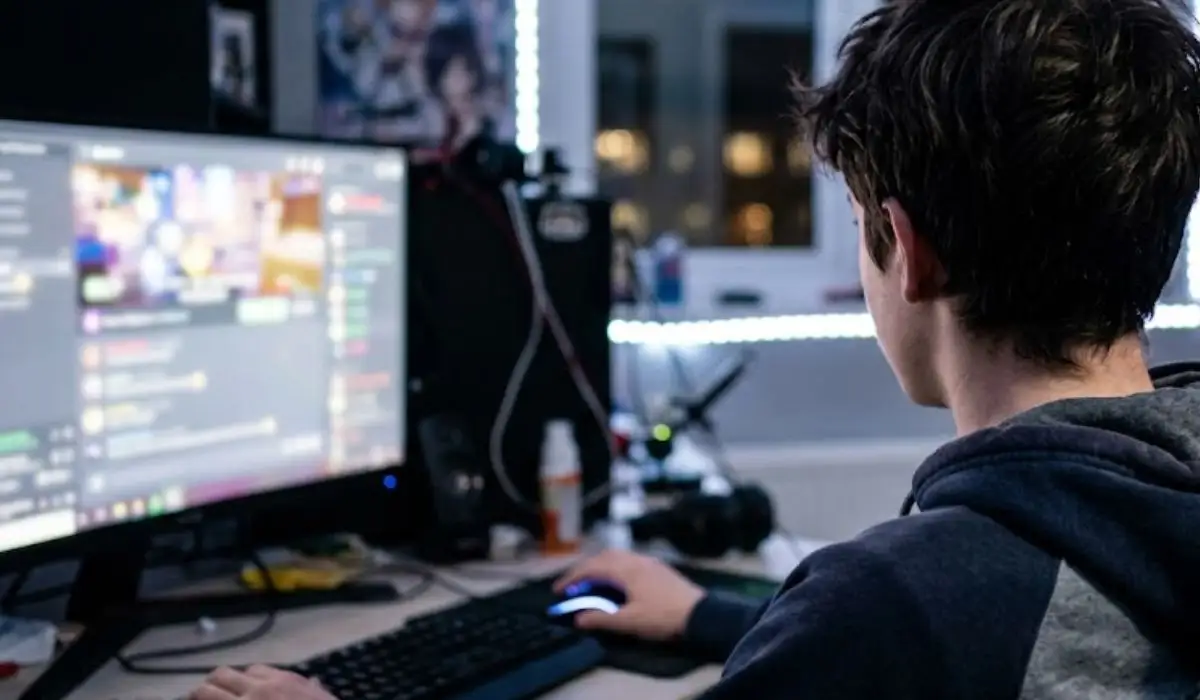 Nova lei endurece punições para crimes sexuais contra crianças e adolescentes na internet