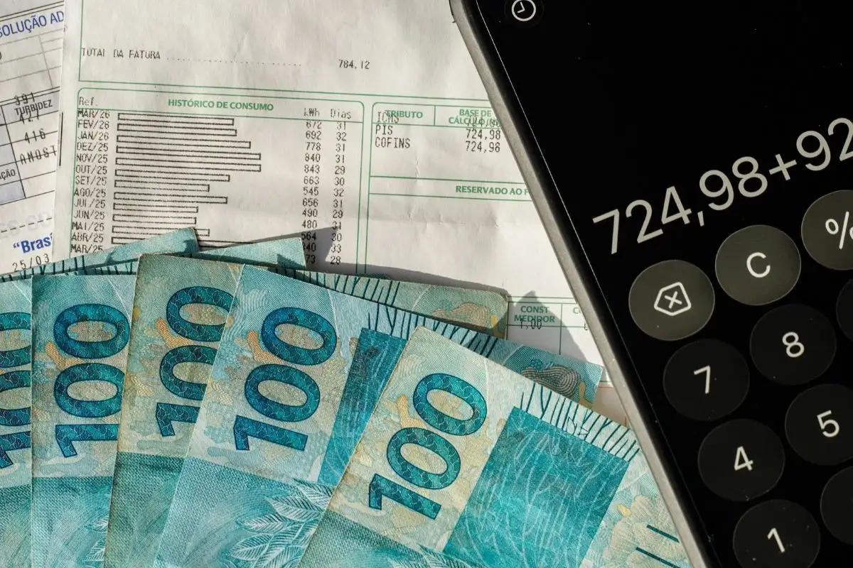 Endividamento bate novo recorde e chega a 82% das famílias apesar de queda na inadimplência