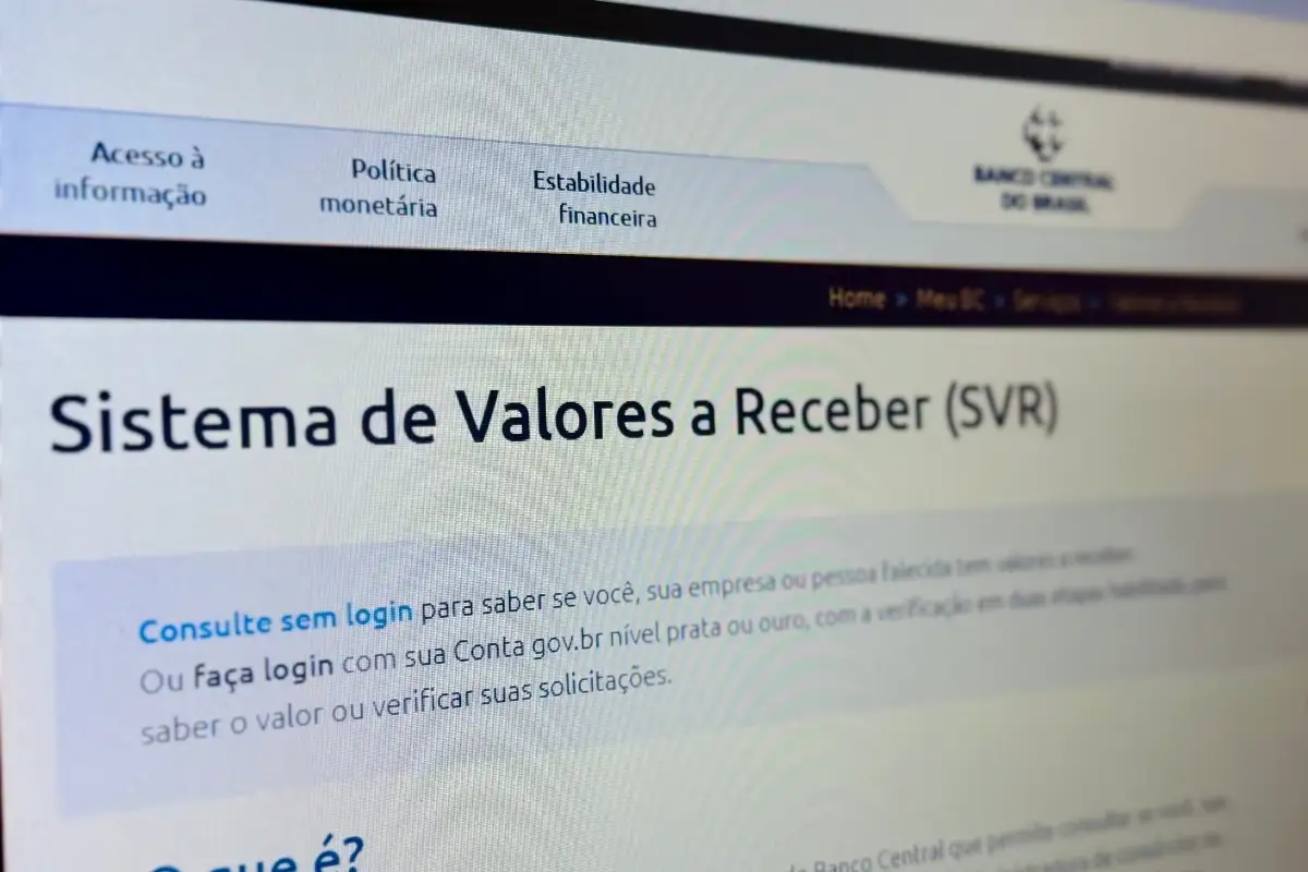 Brasileiros têm R$ 5,12 bilhões esquecidos em bancos; veja se você tem algo a receber
