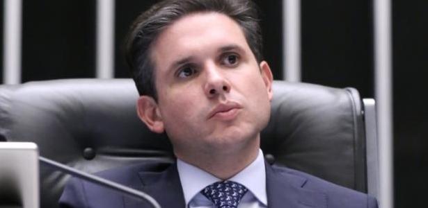Apoio antecipado a Motta é reação do centrão ao avanço do PL no Congresso