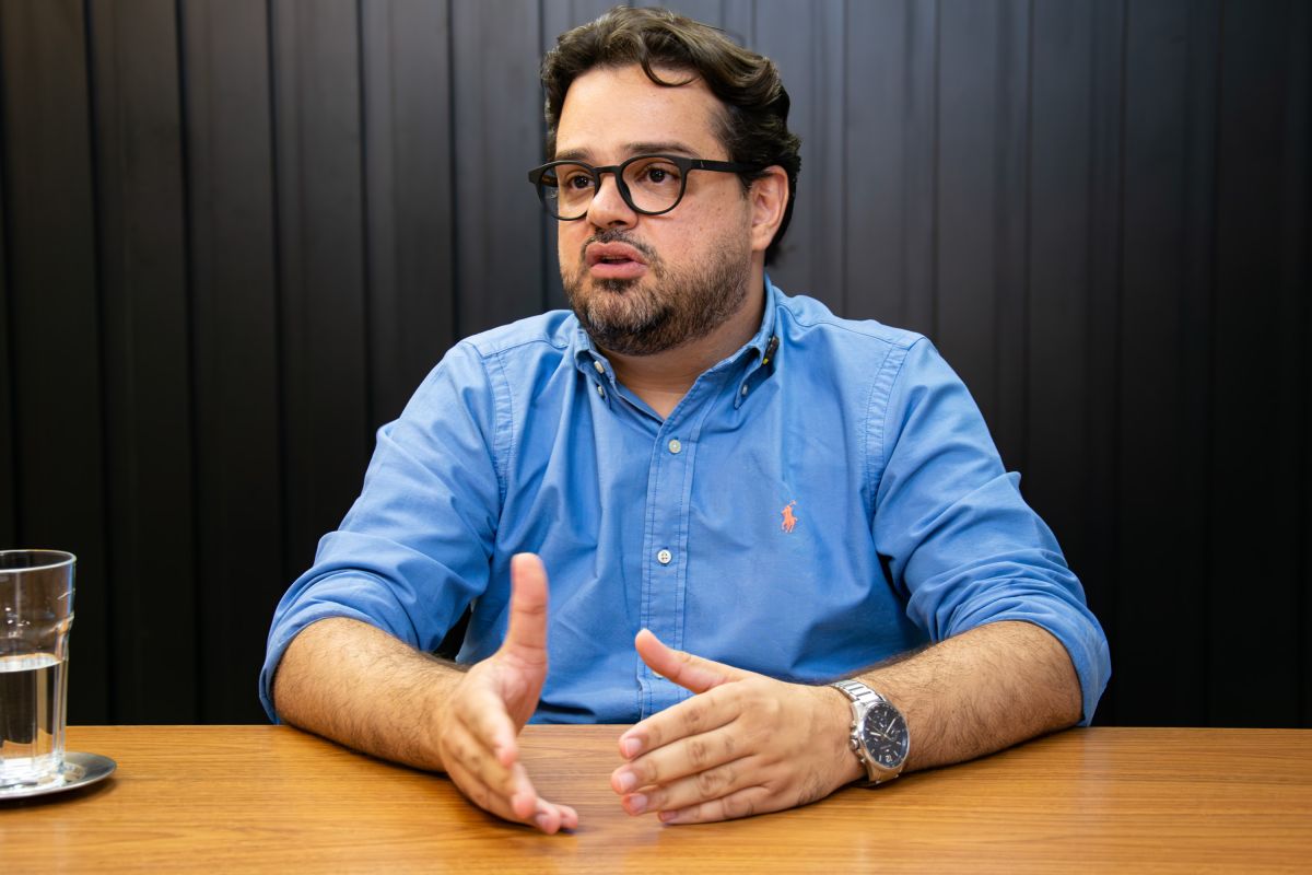 Marqueteiro de Pivetta revela tática: Campanha pouco roteirizada
