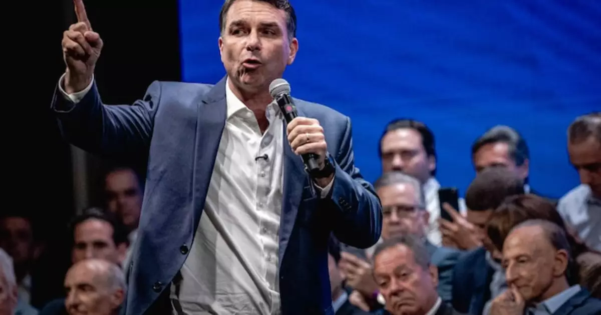 Flávio acusa sindicatos de custearem campanha de Lula e pede ao TSE para cassar chapa do petista