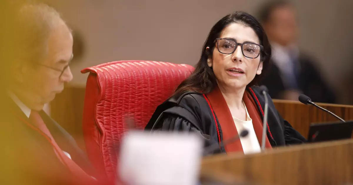 Ministra fala em 'judicialização excessiva' nas eleições e sobrecarga no TSE com despachos