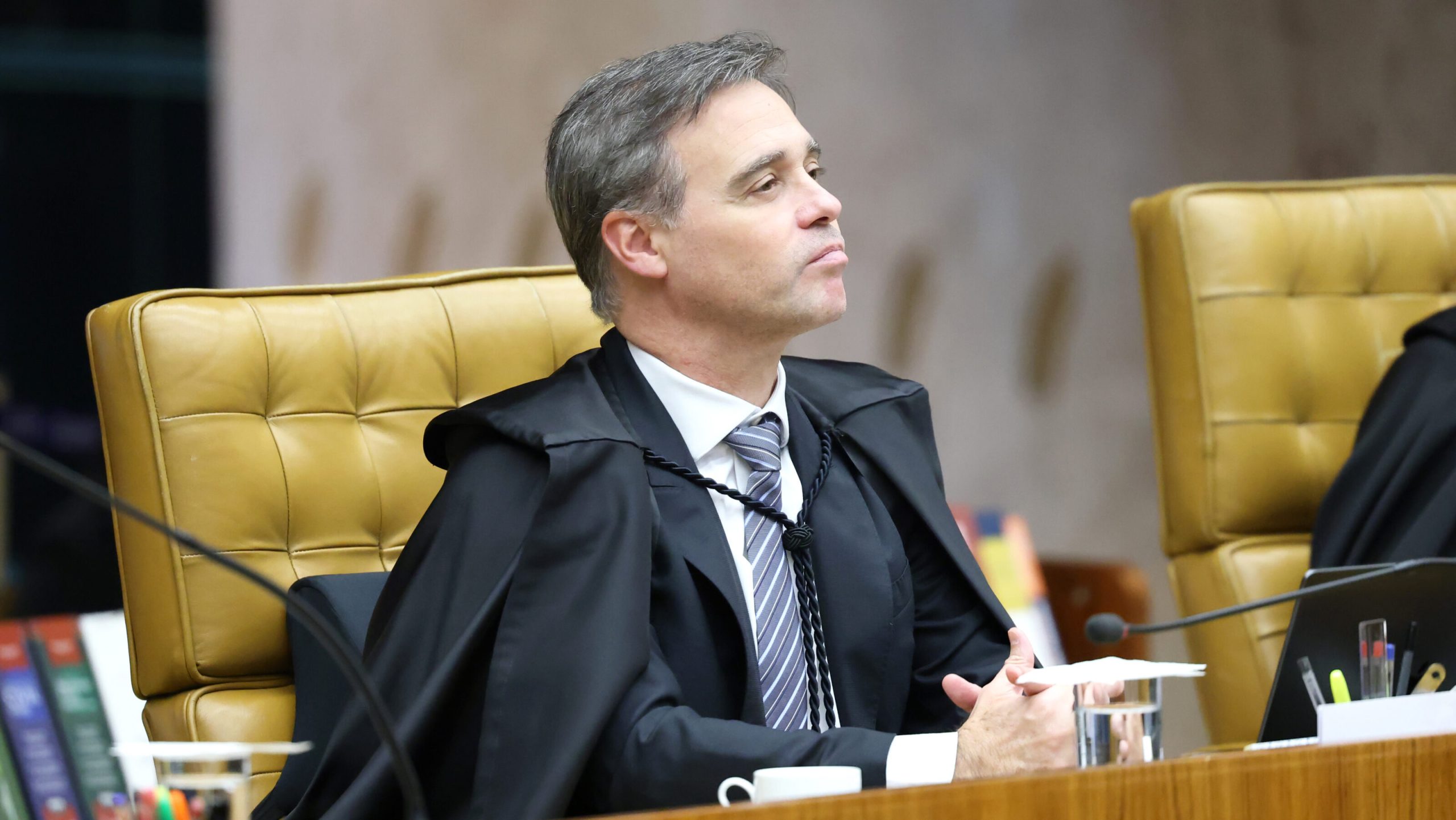 Mendonça diz que não cabe ao TSE divulgar sigilos de Lula e Flávio