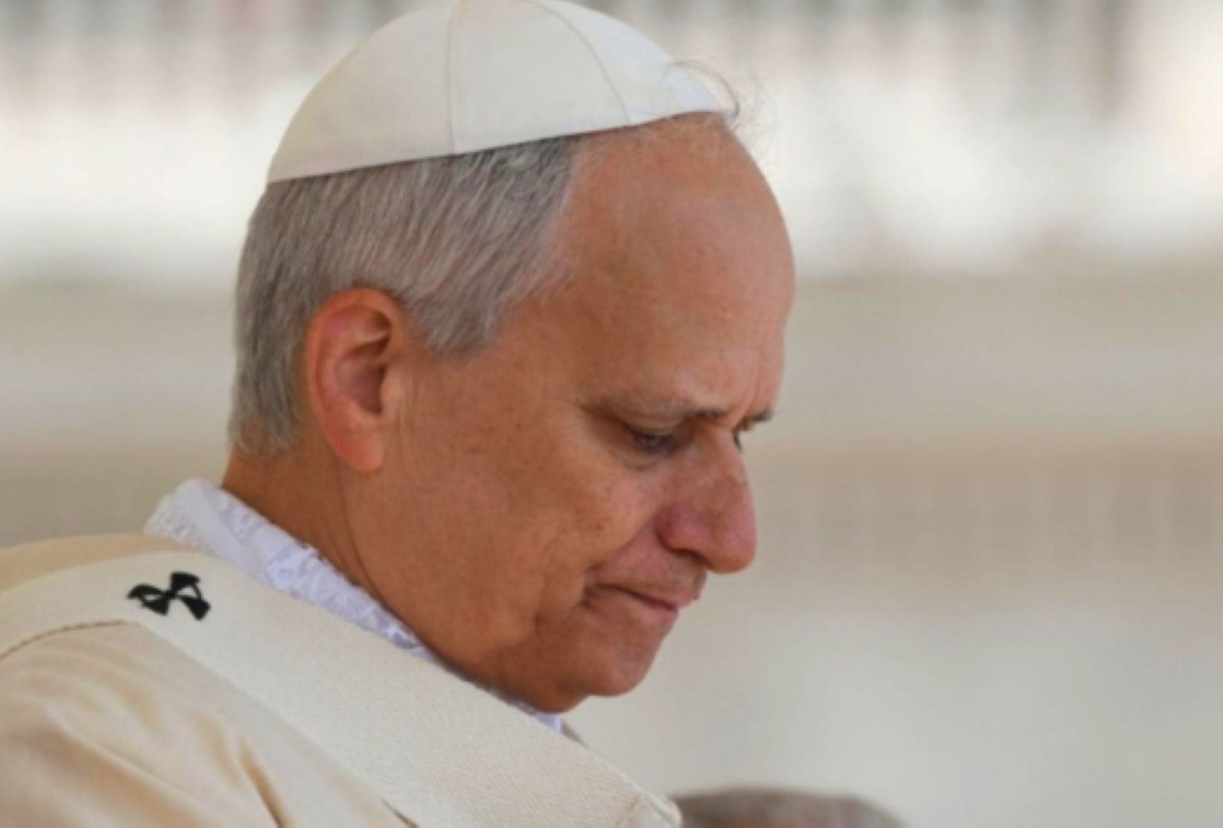 Leão XIV é diagnosticado com câncer e tem parte do pulmão removido