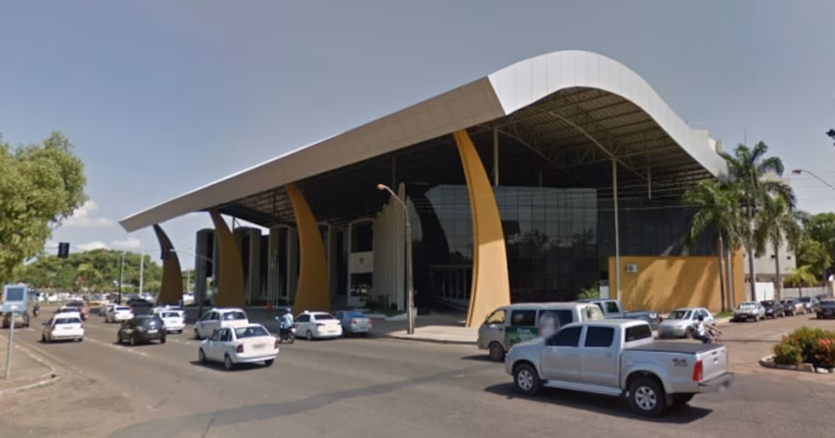 Deputado recebe 4,4 mil votos em Roraima e se elege como o menos votado do Brasil; veja lista
