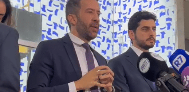 Janones: Campanha de Flávio induziu Kassio a derrubar canal no WhatsApp