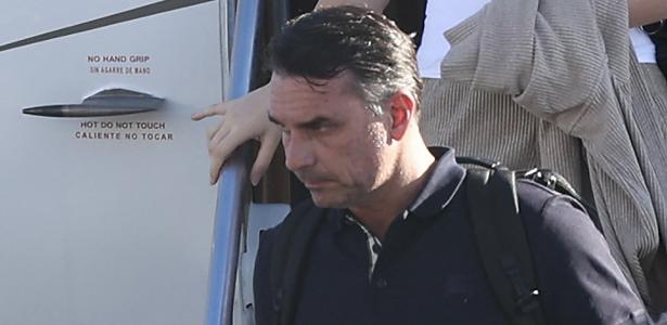 Flávio foge para o mundo da Lua