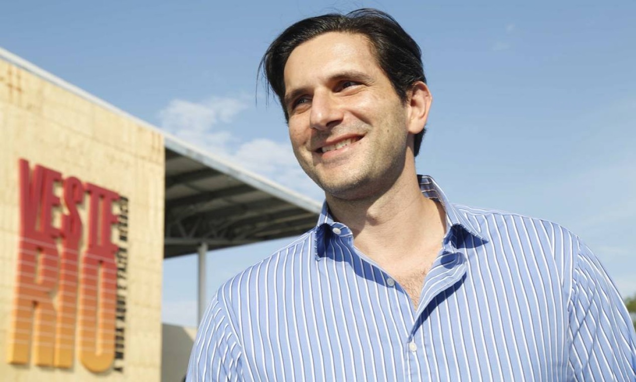 Executivo da Globo negociou linha editorial de jornal com Daniel Vorcaro