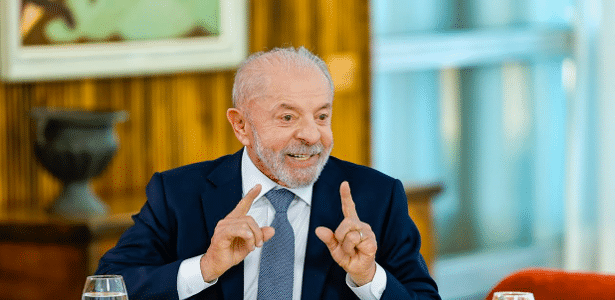 Lula amplia pacote de bondades no 2° turno com Pé-de-Meia e alívio para MEI