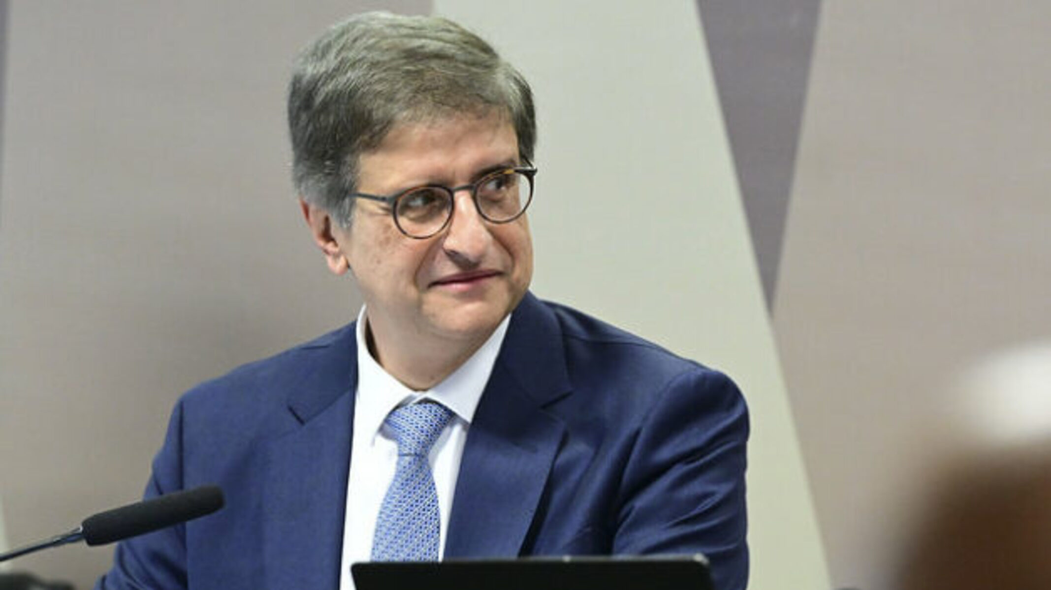 PGR pede rejeição de pedido sobre registros de Vorcaro e Viviane no Senado