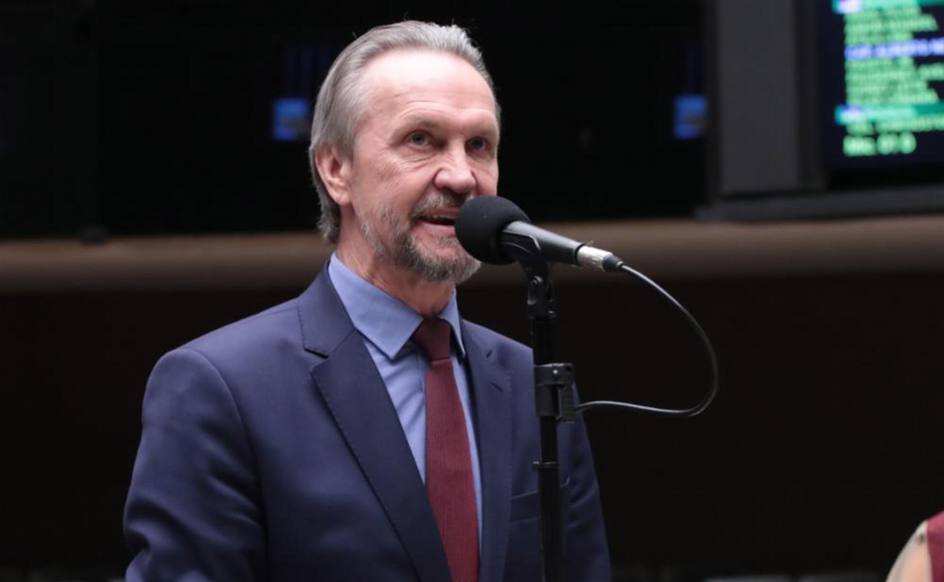 PT pressiona por votação de novo teto de faturamento do MEI