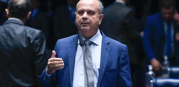 Lideranças do PL dizem que não foram avisadas sobre fuga de Flávio